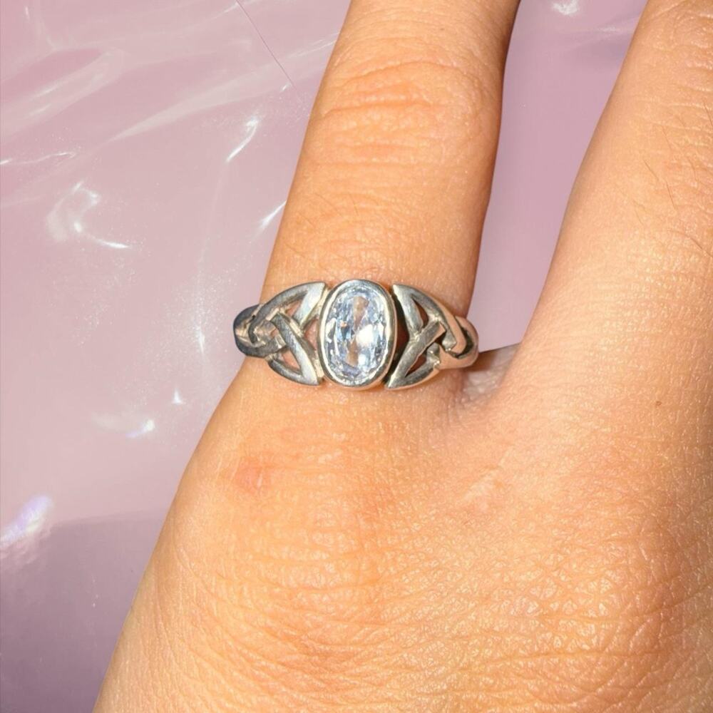 Y2K fairy romantic 925 Sterling Silver quartz ring with Celtic knots Size 5